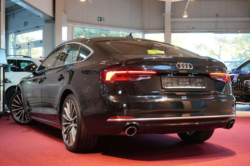 Second-hand Audi A5 Sport 190 CP (139 kW) 2019 Negru Coupe