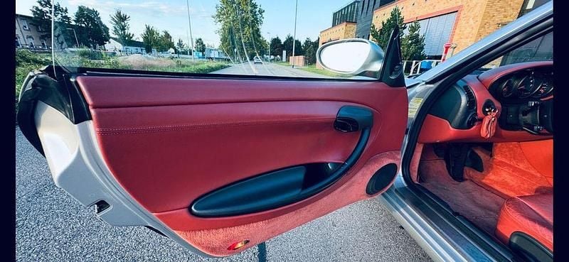 Gebraucht Porsche Boxster 204 PS (150 kW) 1997 Silber Cabrio