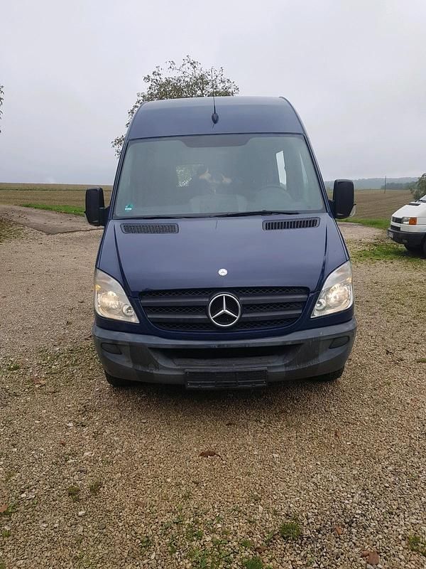 Blau Gebraucht 2010 Mercedes Sprinter Van | 3.500 € (Guter Preis) - Bild 1/4