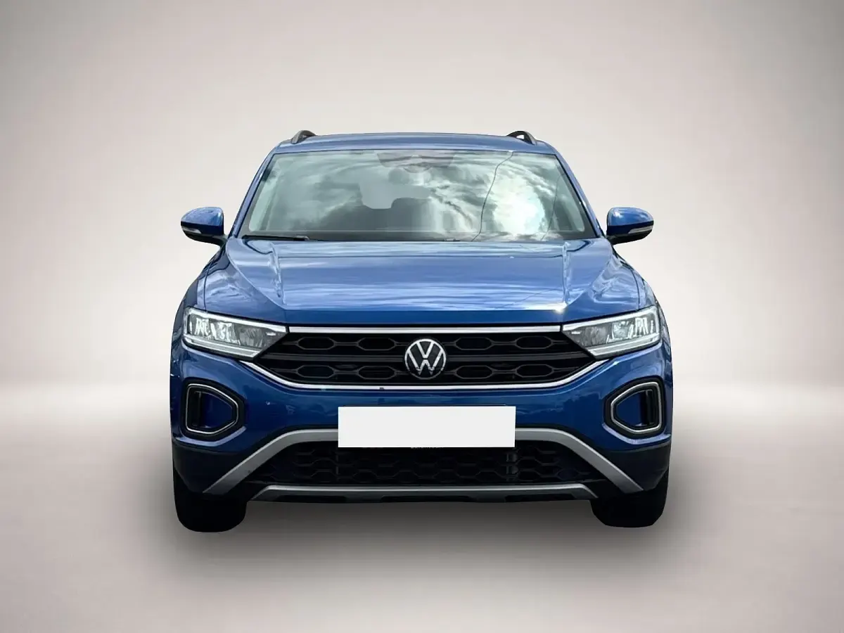 Gebraucht VW T-Roc Life 150 PS (110 kW) 2025 Ravennablau SUV