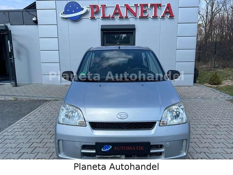 Gebraucht Daihatsu Cuore 58 PS (42 kW) 2004 Silber Kleinwagen