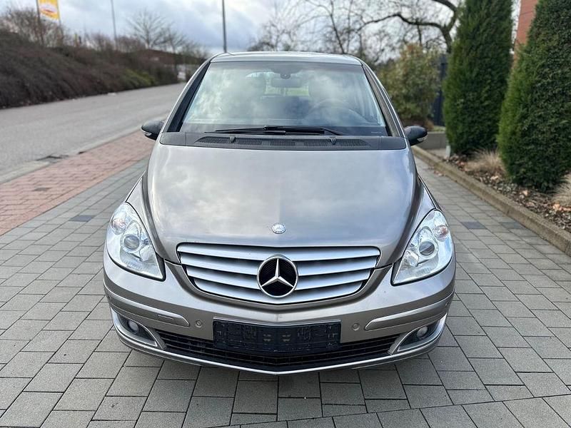 Gebraucht Mercedes B170 116 PS (85 kW) 2006 Grau Van / Kleinbus
