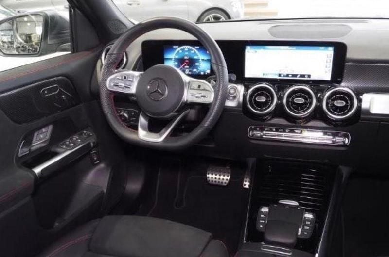 Gebraucht Mercedes GLB200 AMG 150 PS (110 kW) 2023 Grau SUV