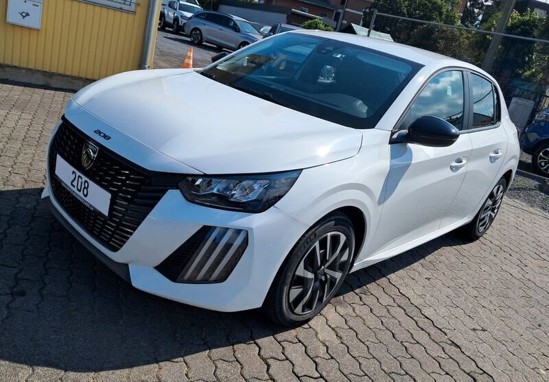 Weiß Neu 2024 Peugeot 208 Active Kleinwagen | 17.889 € (Guter Preis) - Bild 1/4