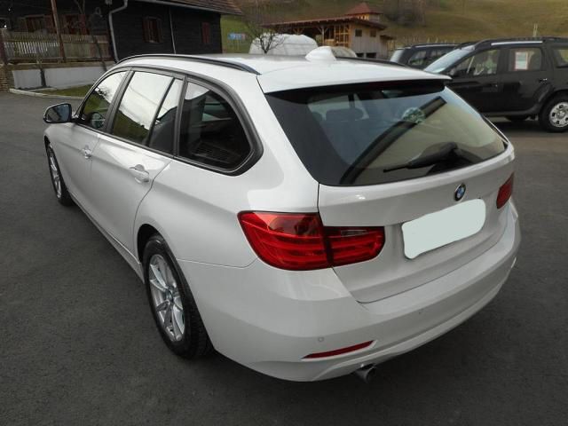 Gebraucht BMW 320 184 PS (135 kW) 2013 Weiß metallic Kombi