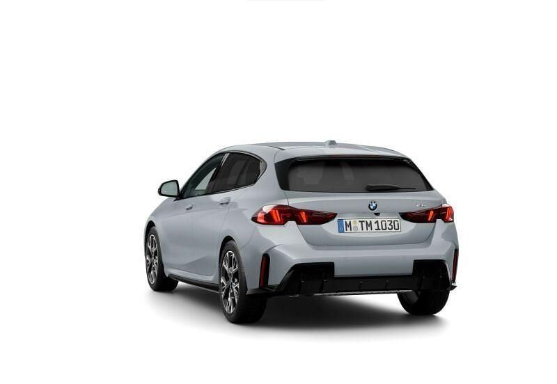 Neu BMW 120 Performance 156 PS (114 kW) 2026 Grau Kleinwagen
