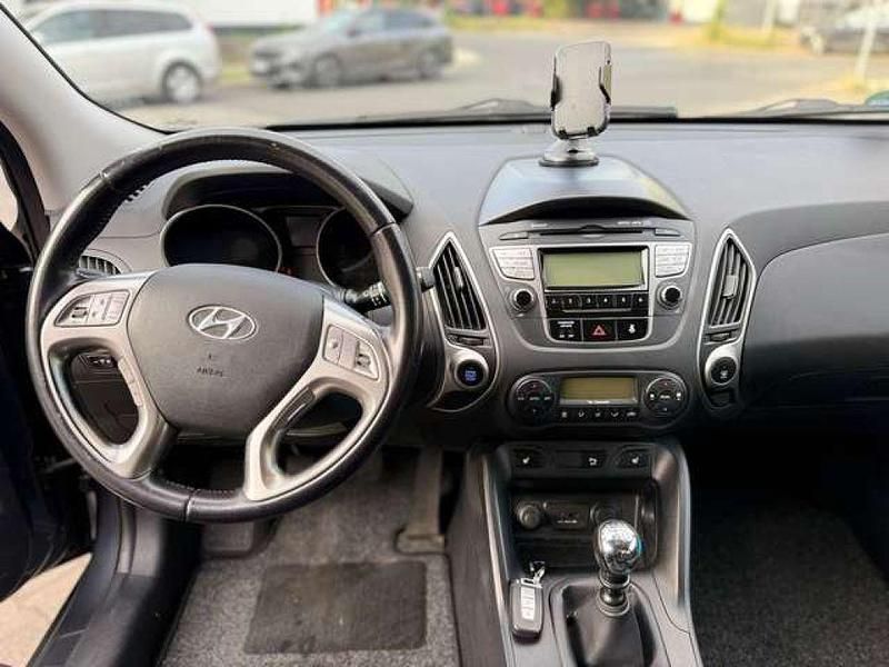 Gebraucht Hyundai Tucson 135 PS (99 kW) 2011 Grau SUV