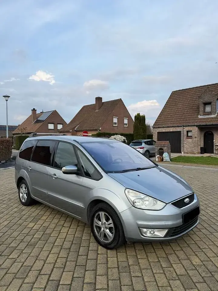 Gebraucht Ford Galaxy Titanium 140 PS (102 kW) 2009 Van / Kleinbus