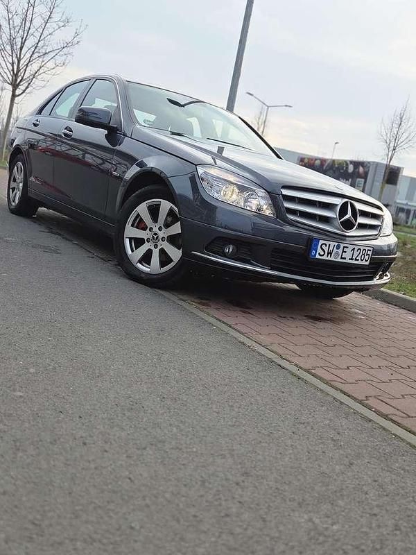 Gebraucht Mercedes 180 156 PS (114 kW) 2010 Limousine