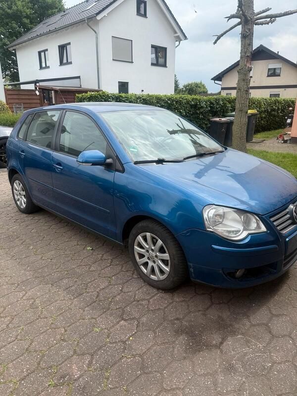 Blau Gebraucht 2006 VW Polo Kleinwagen | 900 € (Superpreis) - Bild 1/4
