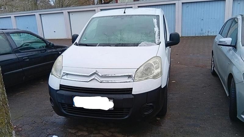 Gebraucht Citroën Berlingo 90 PS (66 kW) 2010 Weiß Van / Kleinbus