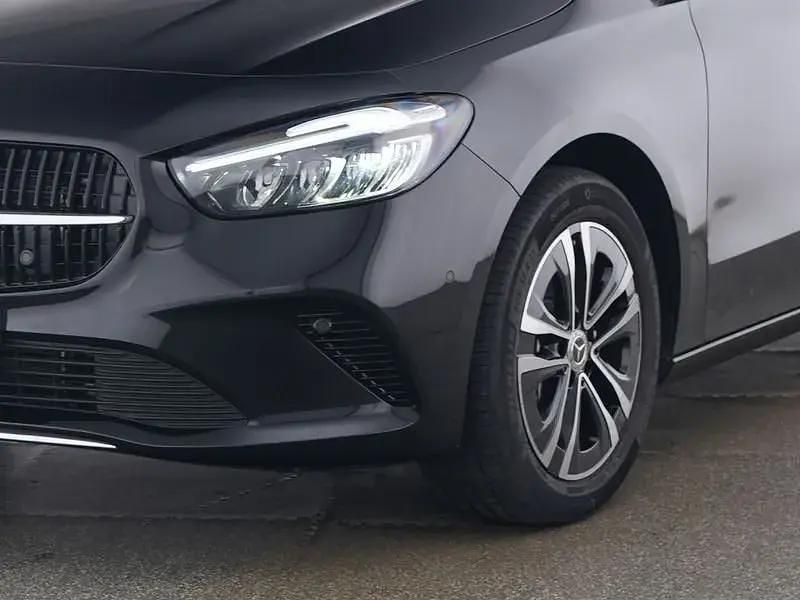 Gebraucht Mercedes E250 Progressive 163 PS (119 kW) 2025 Andere Kombi