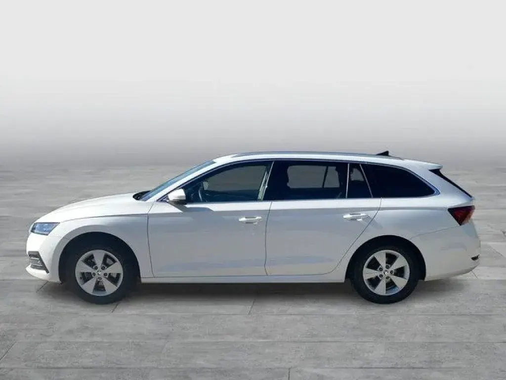Gebraucht Skoda Octavia Style 116 PS (85 kW) 2024 Weiß Kombi