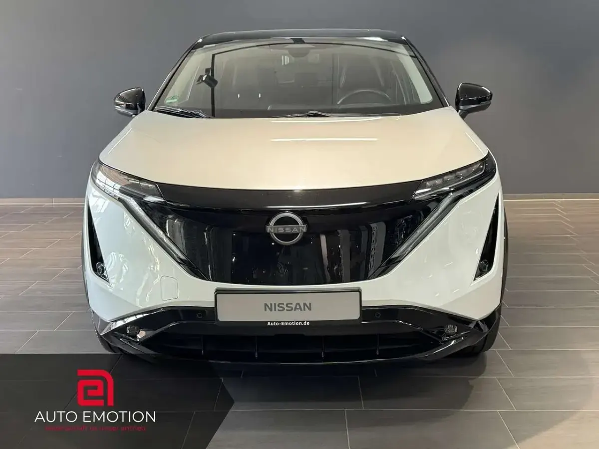 Gebraucht Nissan Ariya Evolve 177 kW (242 PS) 2024 Weiß SUV