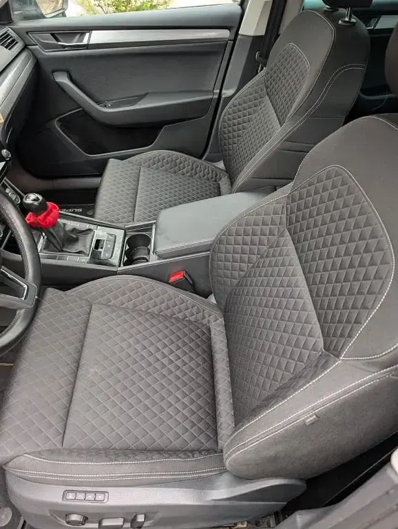 Gebraucht Skoda Superb Style 179 PS (131 kW) 2016 Grau Limousine