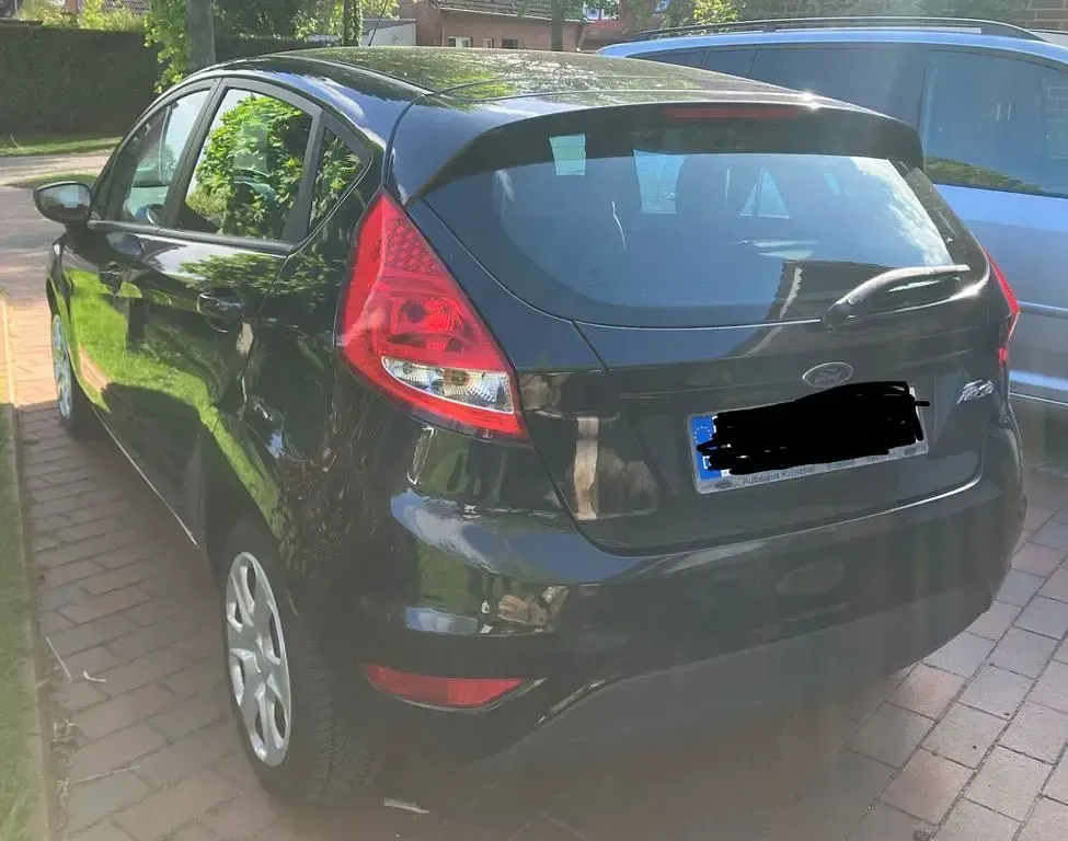 Gebraucht Ford Fiesta Trend 60 PS (44 kW) 2009 Schwarz Limousine