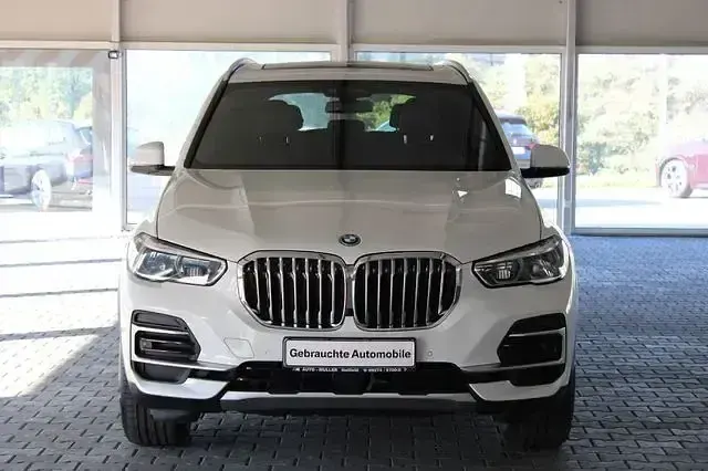 Gebraucht BMW X5 xLine 394 PS (289 kW) 2022 Alpinweiss iii SUV