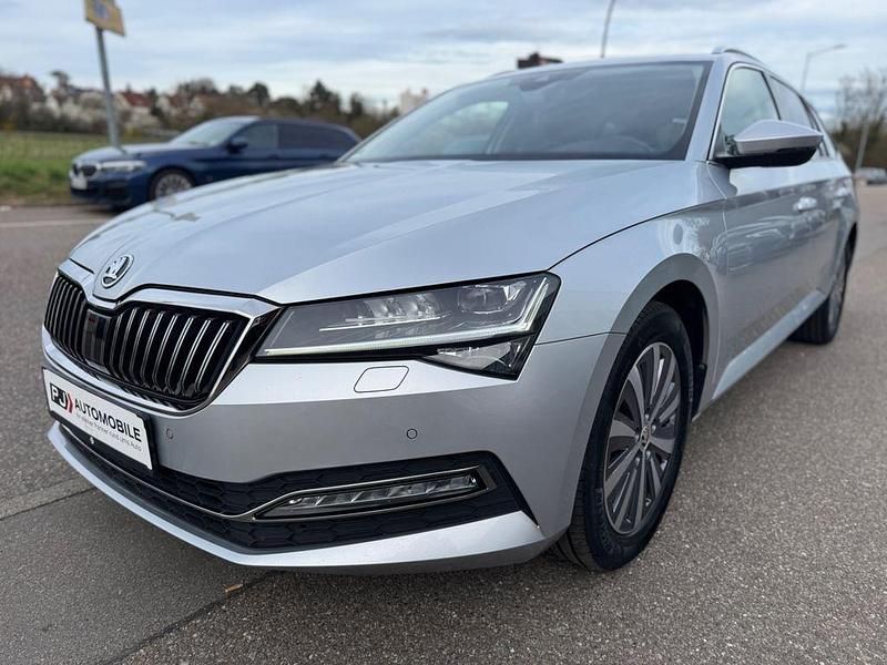 Gebraucht Skoda Superb Style 150 PS (110 kW) 2021 Silber Kombi