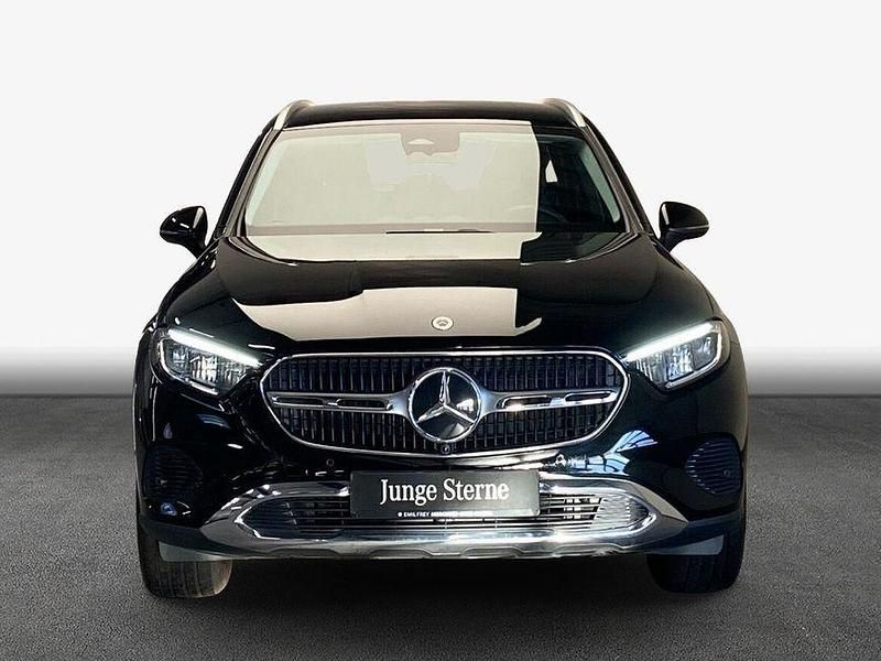 Gebraucht Mercedes GLC200 Advanced 204 PS (150 kW) 2022 Schwarz SUV