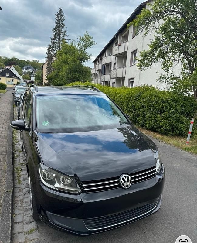 Gebraucht VW Touran 140 PS (102 kW) 2012 Schwarz Van / Kleinbus