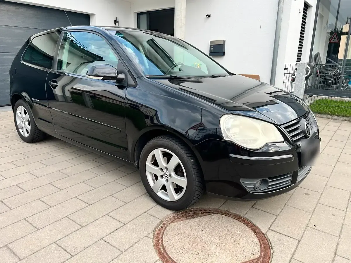 Gebraucht VW Polo 80 PS (58 kW) 2008 Schwarz Kleinwagen