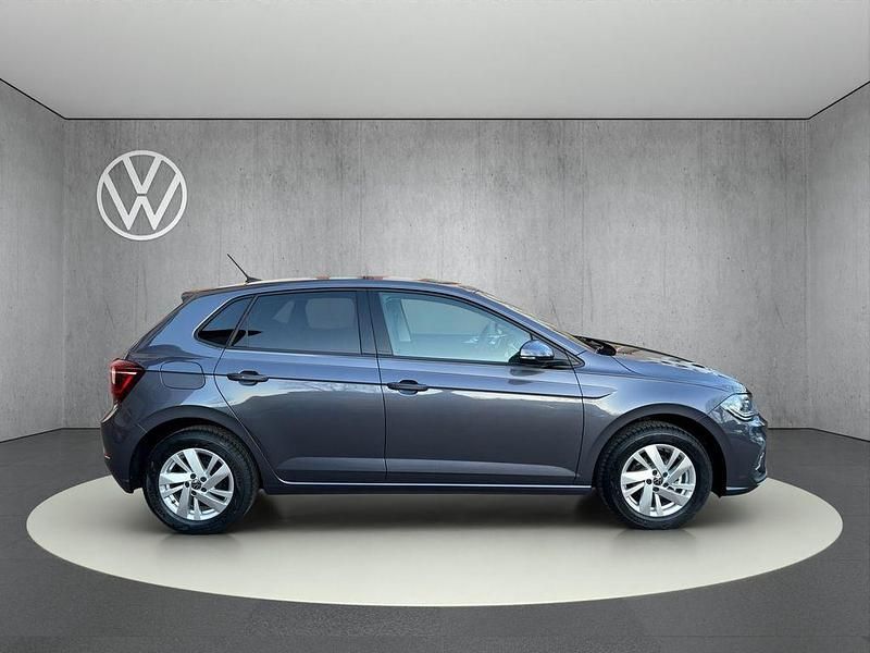 Neu VW Polo Style 95 PS (69 kW) 2026 Rauchgrau metallic Limousine