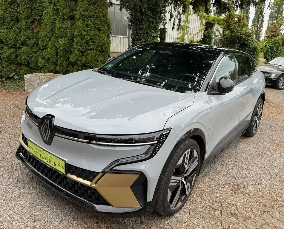 Brugt Renault Megane E-Tech Iconic 160 kW (218 HK) 2024 Grå Sedan