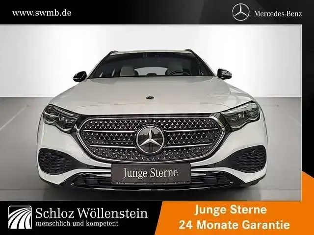 Gebraucht Mercedes E450 Night 367 PS (269 kW) 2023 Weiß Kombi