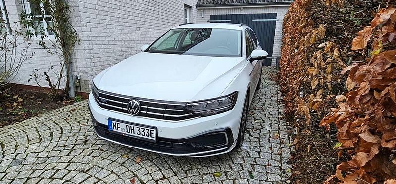 Gebraucht VW Passat GTE 218 PS (160 kW) 2021 Kombi