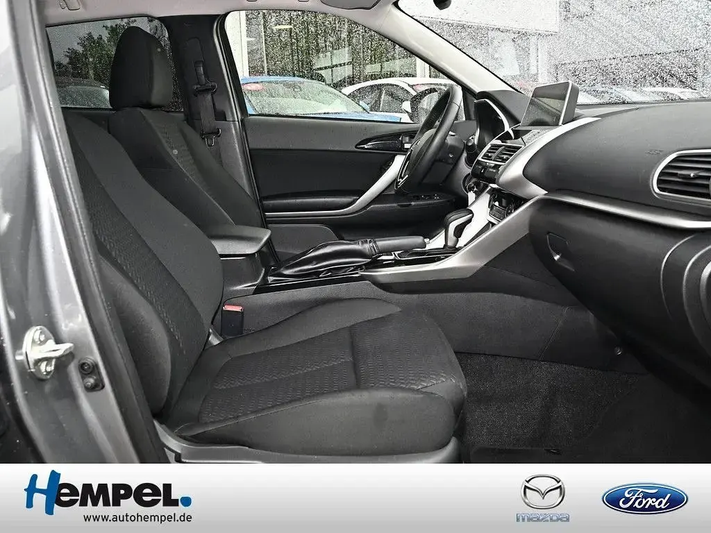 Używany Mitsubishi Eclipse Cross Diamant Edition 163 KM (119 kW) 2020 Szary SUV