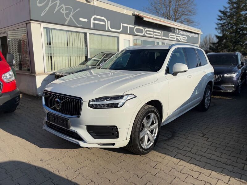 Weiß Gebraucht 2020 Volvo XC90 Momentum SUV | 31.990 € (Fairer Preis) - Bild 1/4