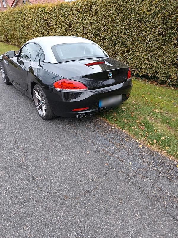 Gebraucht BMW Z4 156 PS (114 kW) 2013 Schwarz Cabrio