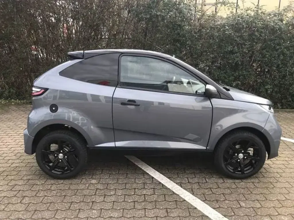 Gebraucht Aixam Coupe 2024 Titanmetallic (metallic) Coupé