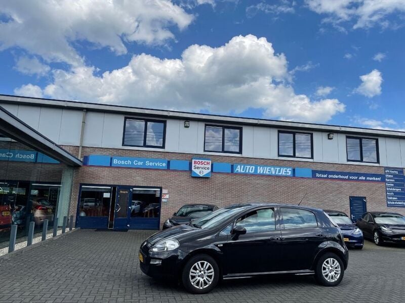 Schwarz Gebraucht 2014 Fiat Punto Evo Pop Kleinwagen | 2.950 € (Fairer Preis) - Bild 1/4