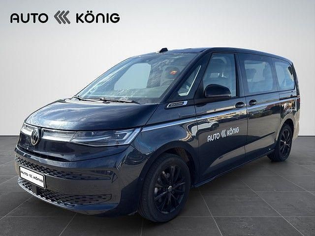 Second-hand VW Multivan Style 150 CP (110 kW) 2024 Albastru Monovolum