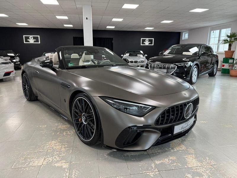 Grau Gebraucht 2022 Mercedes SL63 AMG AMG Cabrio | 124.999 € (Superpreis) - Bild 1/4