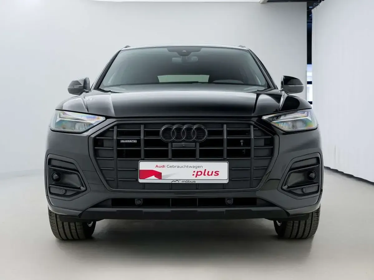 Gebraucht Audi Q5 Advanced 286 PS (210 kW) 2022 Mythosschwarz metallic SUV