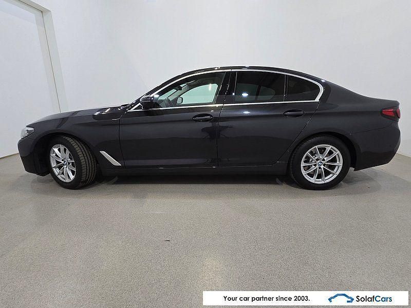 Gebraucht BMW 518 136 PS (100 kW) 2021 Grau Limousine