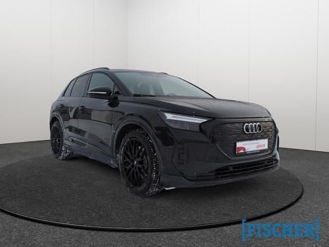 Używany Audi Q4 e-tron Ambiente 219 kW (299 KM) 2022 Czarny SUV