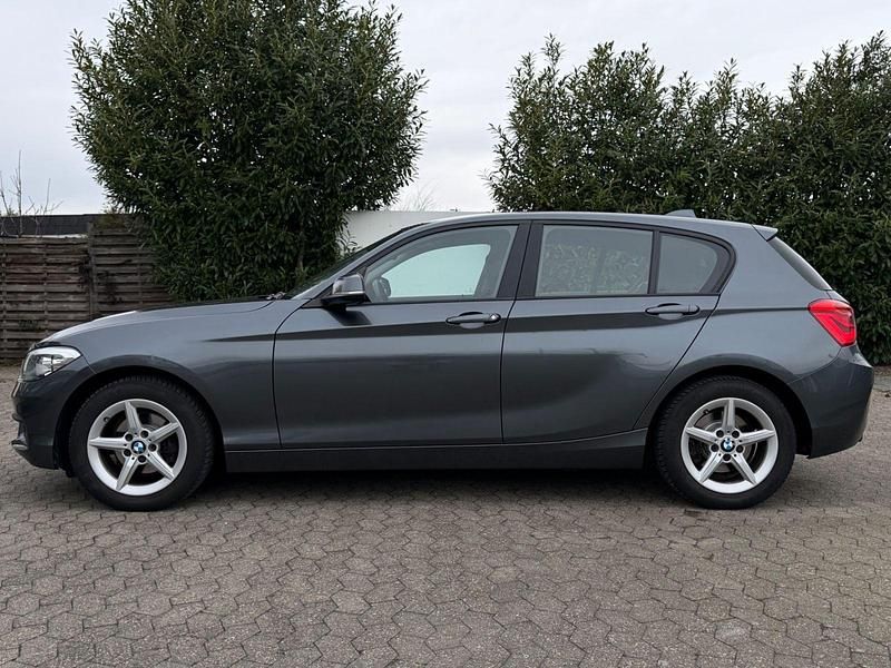 Gebraucht BMW 116 Advantage 116 PS (85 kW) 2018 Grau Kleinwagen