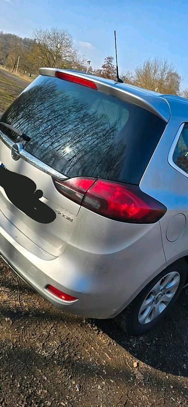 Gebraucht Opel Zafira 165 PS (121 kW) 2015 Silber Van / Kleinbus
