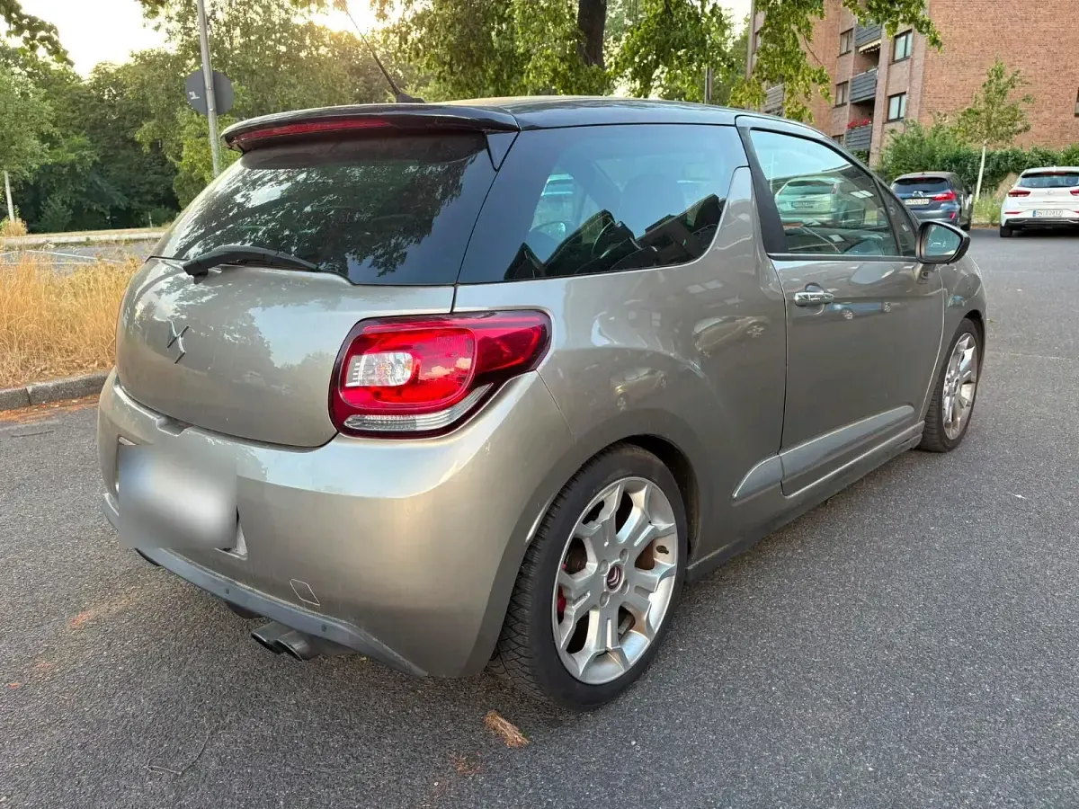 Gebraucht Citroën DS3 156 PS (114 kW) 2010 Gelb Kleinwagen