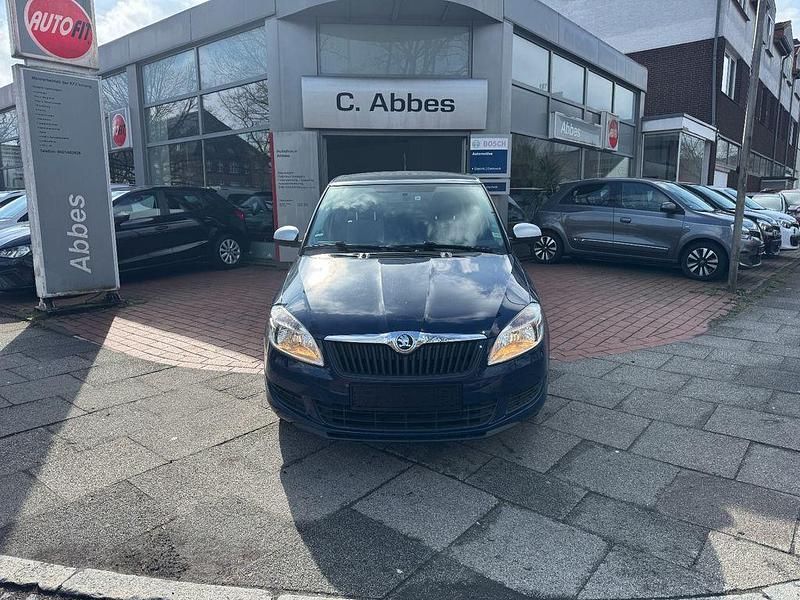 Gebraucht Skoda Fabia Cool Edition 60 PS (44 kW) 2013 Blau Limousine