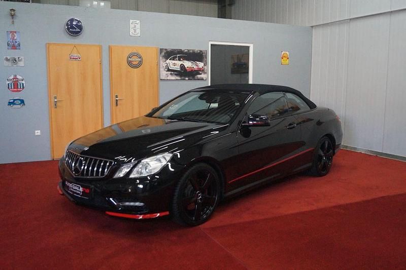 Schwarz Gebraucht 2013 Mercedes E250 AMG Cabrio | 15.999 € (Guter Preis) - Bild 1/4