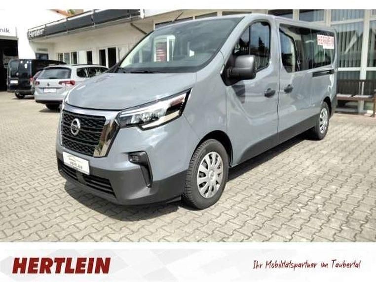 Grau Gebraucht 2024 Nissan Primastar N-Connecta Van / Kleinbus | 44.802 € - Bild 1/4
