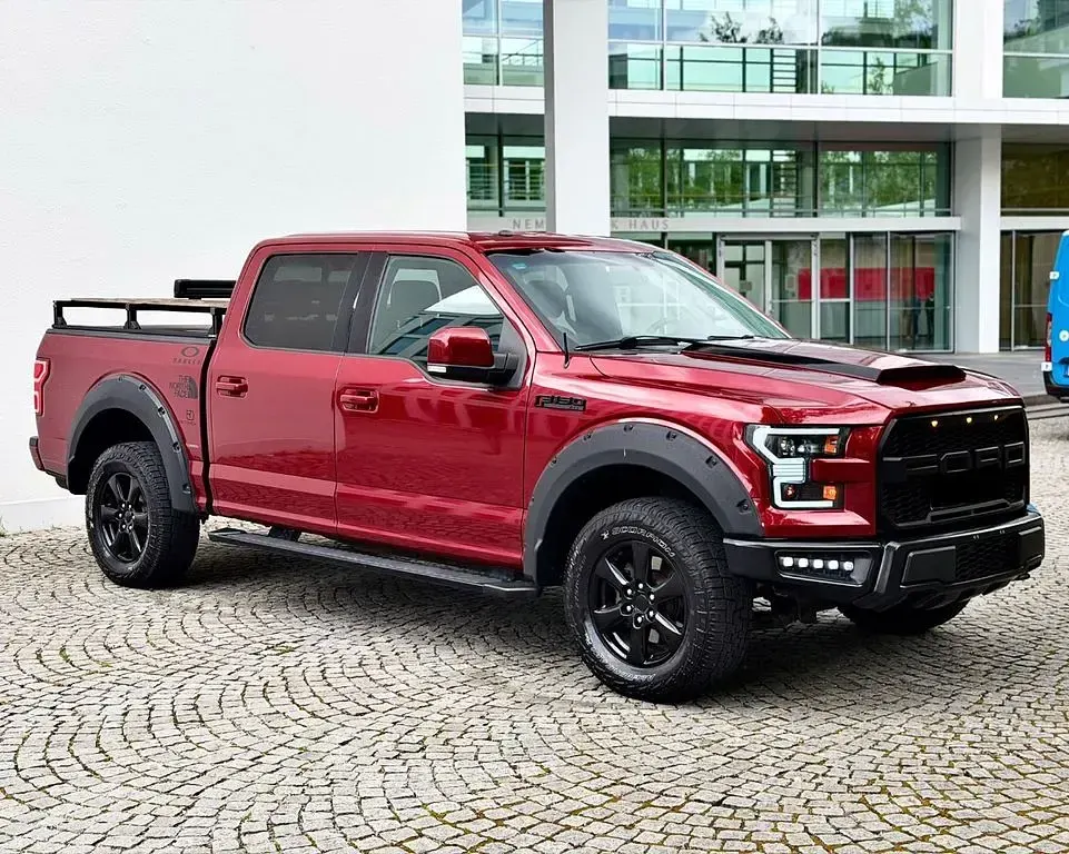 Gebraucht Ford V8 XLT 390 PS (286 kW) 2016 Rot SUV