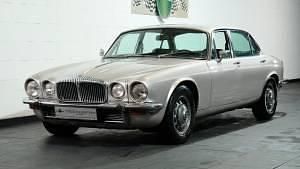 Silber Gebraucht 1977 Daimler Sovereign Limousine | 19.900 € - Bild 1/4