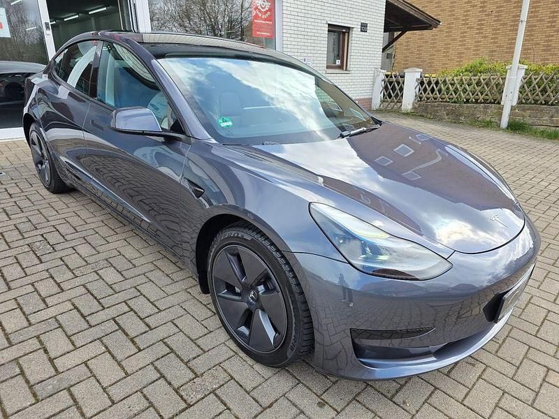 Gebraucht Tesla Model 3 RWD 208 kW (283 PS) 2022 Grau Limousine