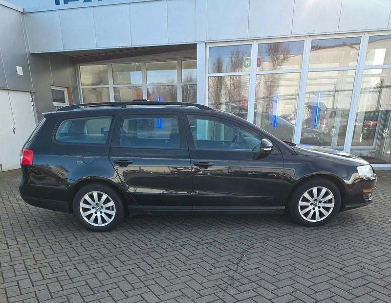 Używany VW Passat 140 KM (102 kW) 2008 Czarny Kombi