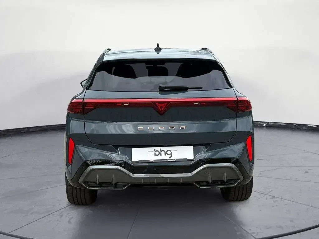 Neu Cupra Terramar 204 PS (150 kW) 2026 Fiord blau SUV